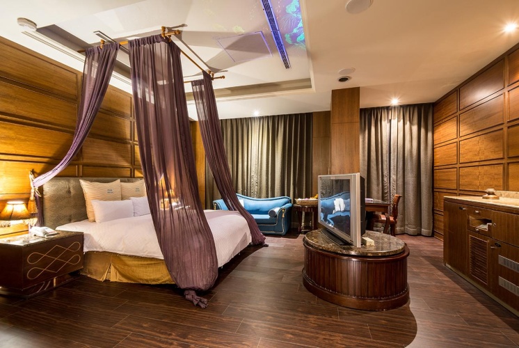 Luxury room