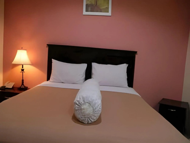 Lotus Hotel