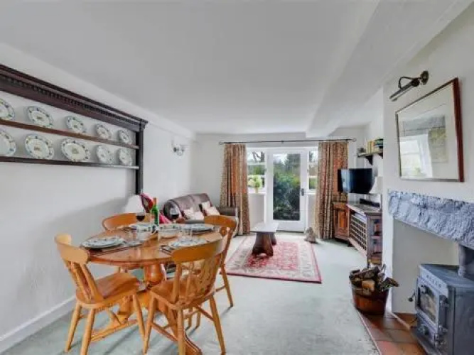 Holiday Home Elter Shop