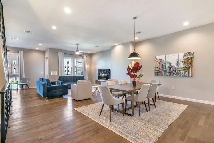 4 Bedrooms Premium room with balcony