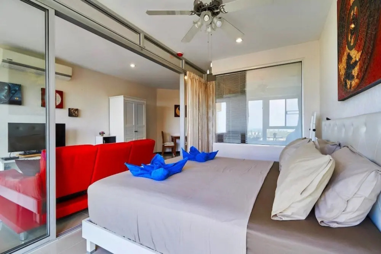 Chic Karon Beach by PHR