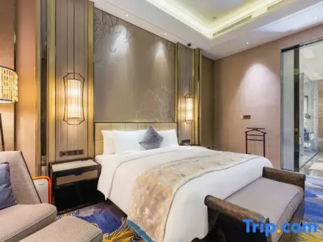 Deluxe Double Suite