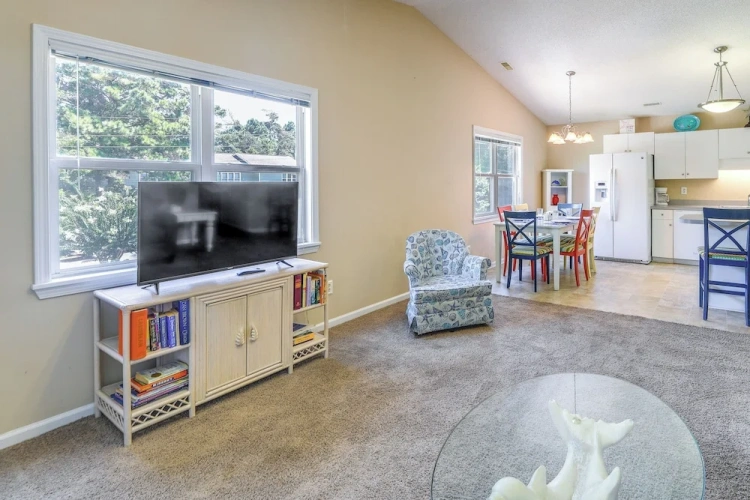 3 Bedrooms Cottage