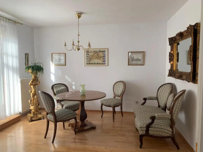 Amadeus Apartment