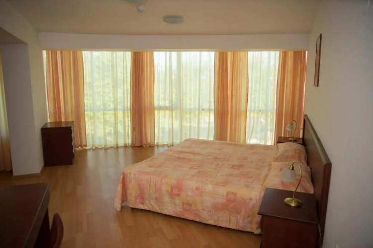 Hotel Zebra
