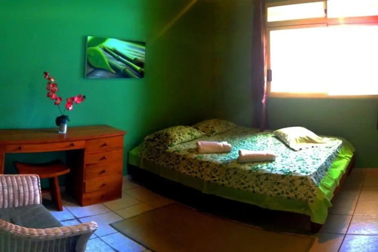 Moorea - Fare Taina Iti