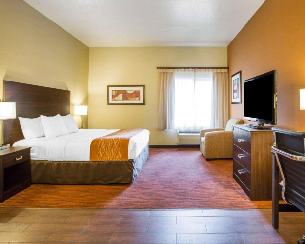 Comfort Suites Clovis - Fresno