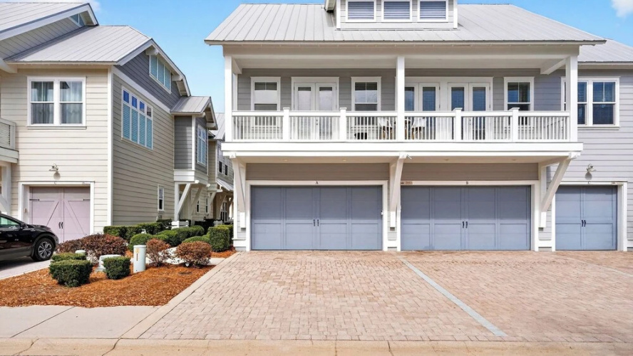Arcade, Bar, Prominence Resort Pool And Gym Access, Close To Beach Sea Happy - Rosemary Beach, FL