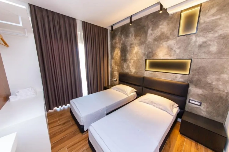 2 Bedrooms Standard Triple room