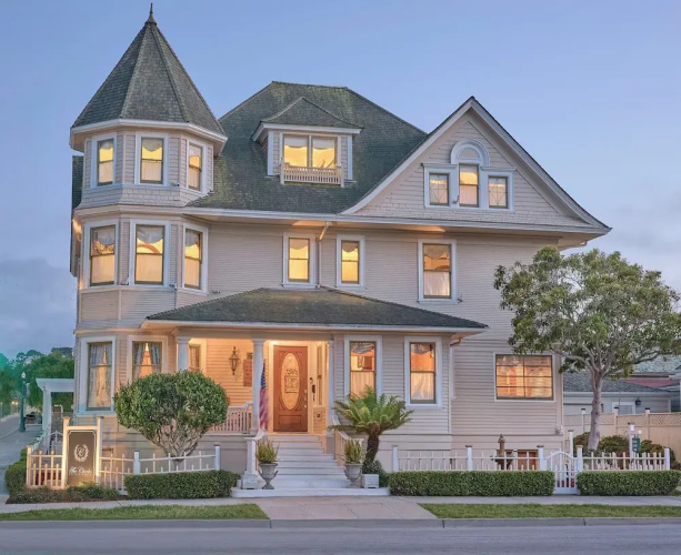 The Charles Pacific Grove - Artfully Designed Inclusive Inn - Big Sur, CA