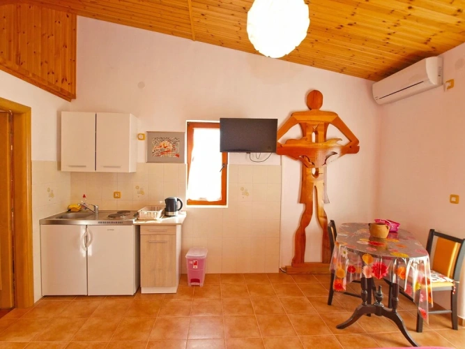 1 Bedroom Studio