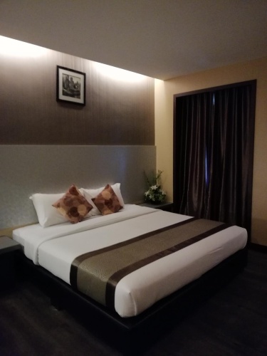 Quadruple Suite