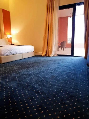 Executive Suite with city view