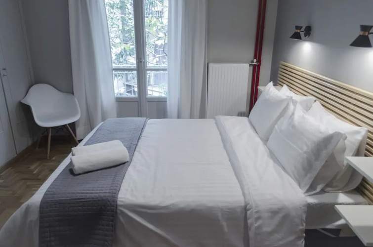 Centrally Located Flat with 1 Bedroom