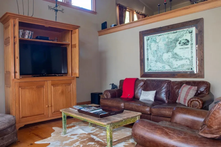 Spacious Multi-level 4bd Villa, The Perfect Mountain 4 Bedroom Villa