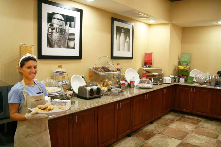 Hampton Inn Alice photo 12