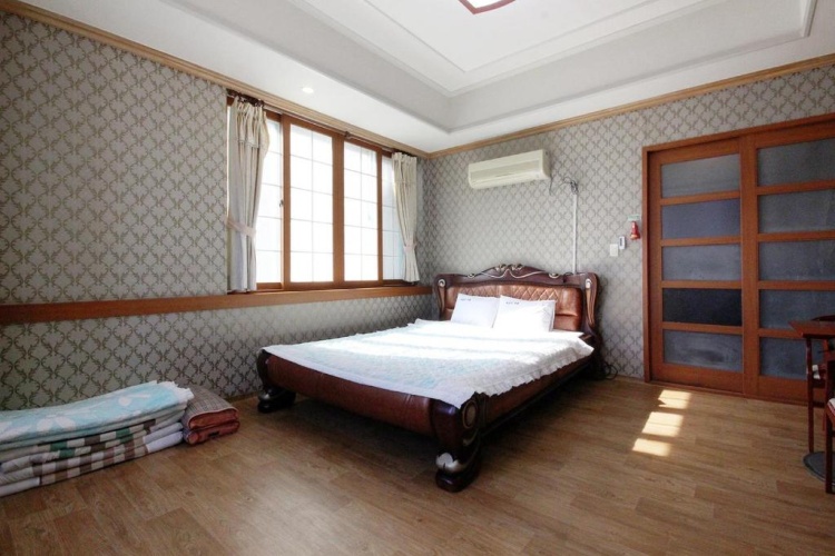 Standard Double room with mountain view
