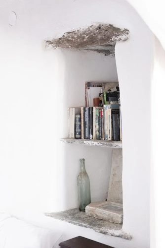 Daphnis the Artist s House