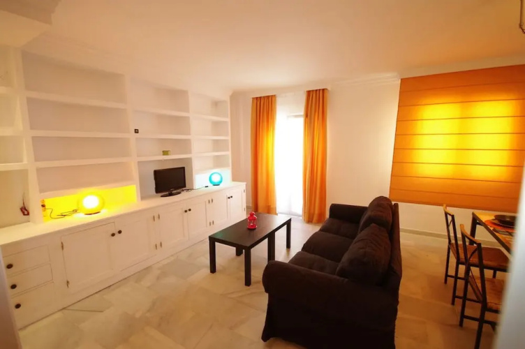 Livingtarifa - Dúplex con 4 dormitorios en el centro de Tarifa
