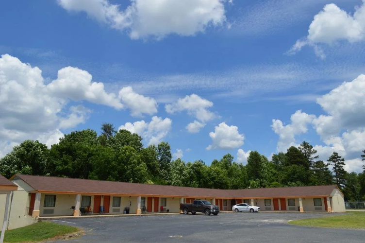 Regency Inn