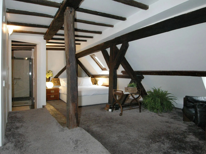 Gregoire Apartment