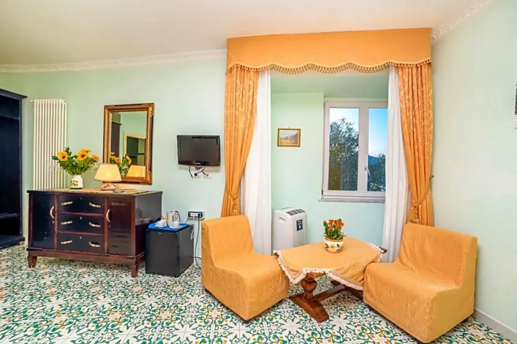 Standard Double room with view