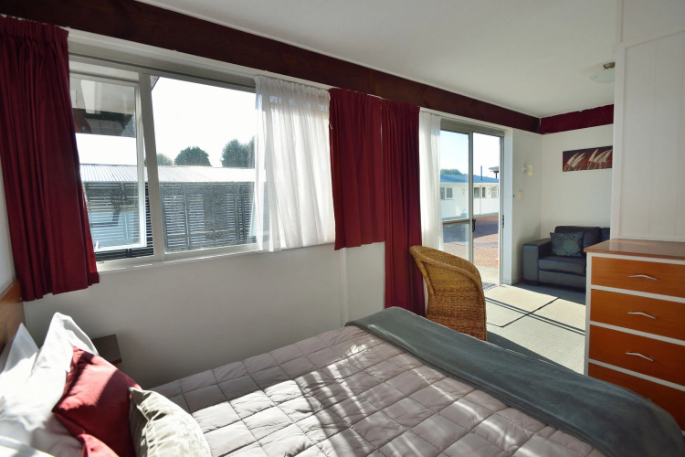 Waikanae Beach Motel