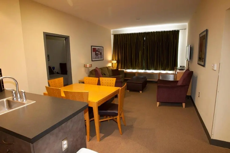 2 Bedrooms Deluxe room