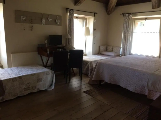 Deluxe Quadruple room