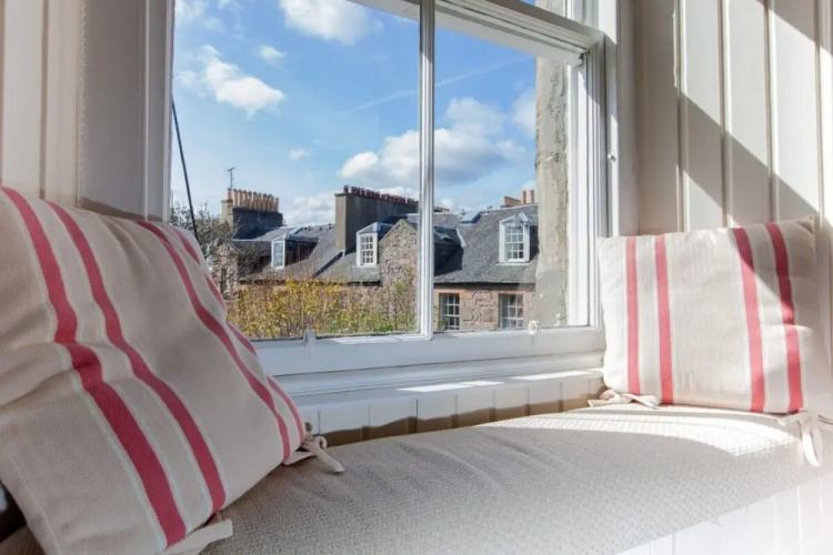 1 Bedroom Apartment In City Centre