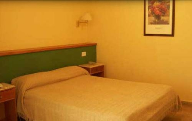 Yolanda Hotel Cordoba