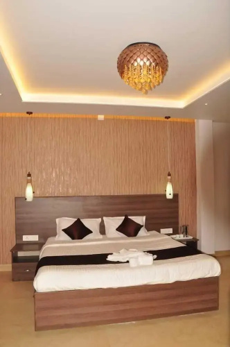 Vanam Holidays