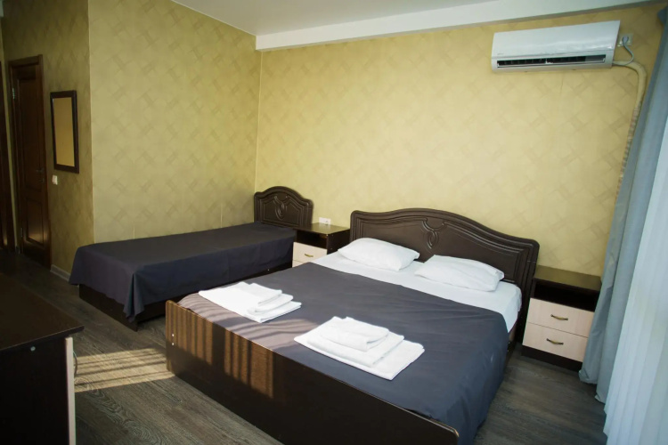 Aschamta hotel (Ashamta)