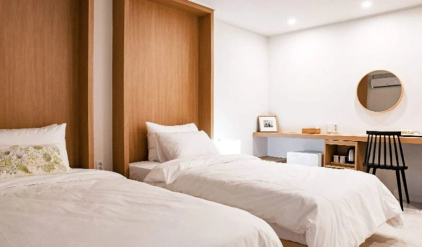 M Motel