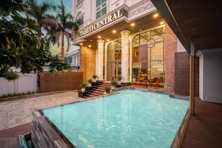 Tahiti Central Hotel
