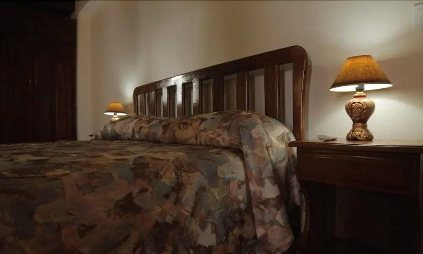 Colin's Hotel