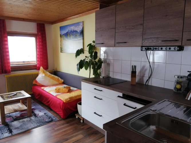 Apartment Lainer