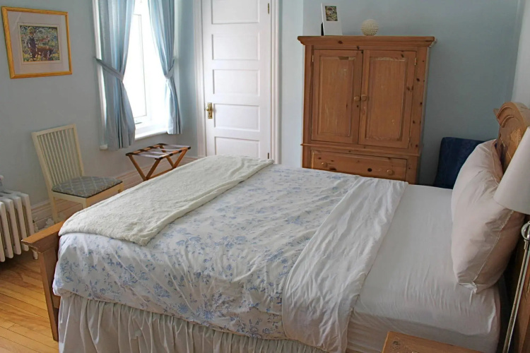 Hotel Charles-Alexandre - Par Aneyro