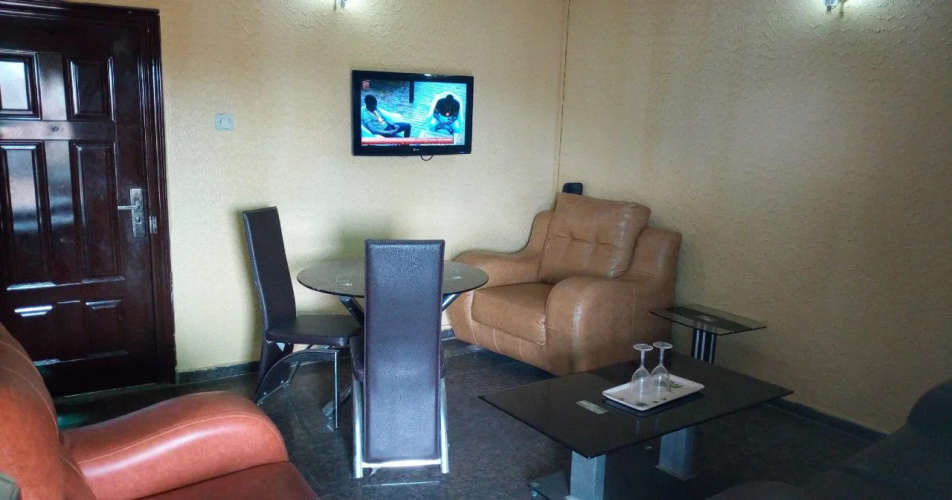 Lekosokky Hotel and Suites