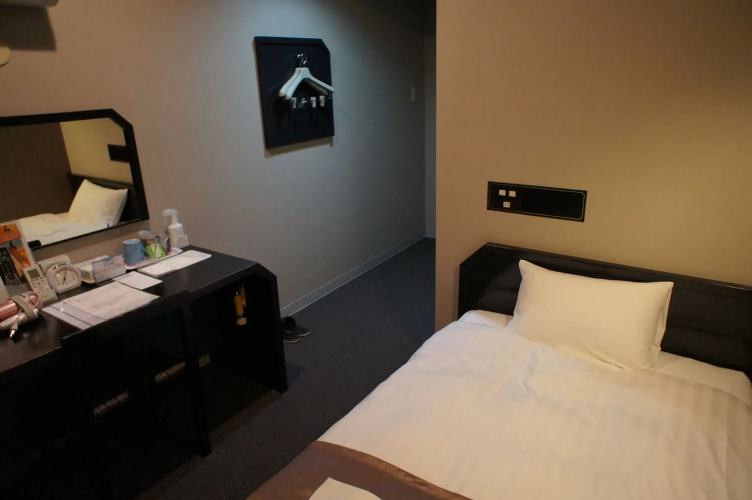 Hotel Abest Shinanjo Ekimae