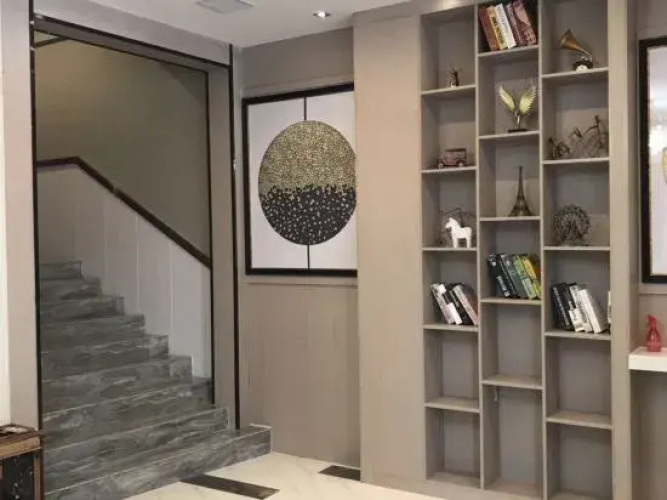 Huilong Hotel