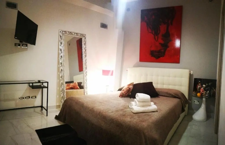 3 Bedrooms Apartment