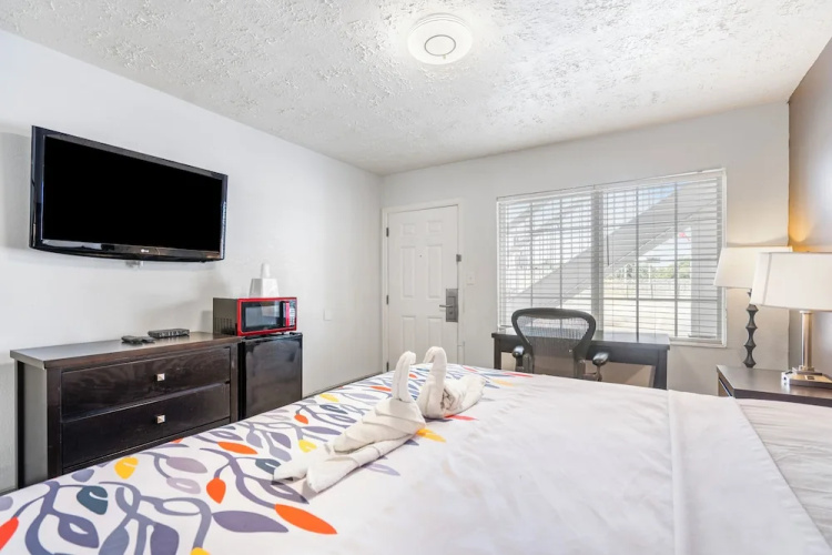 Budgetel Inn and Suite