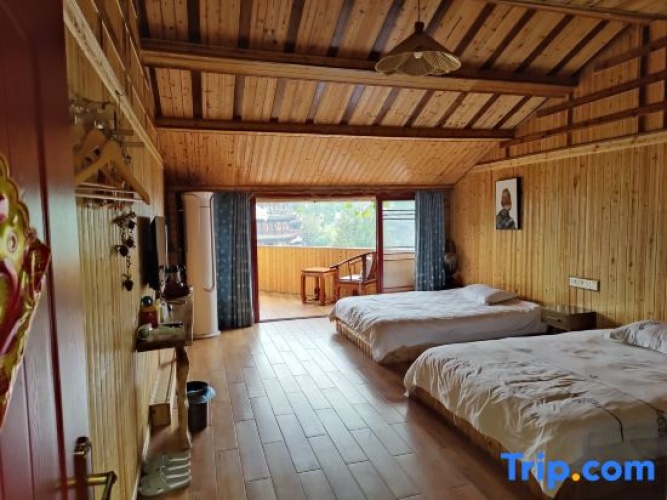 Standard Twin room with balcony and with river view
