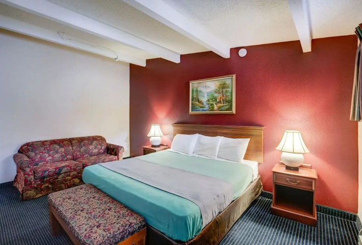 Red Carpet Inn