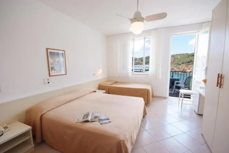 Standard Double room with sea view