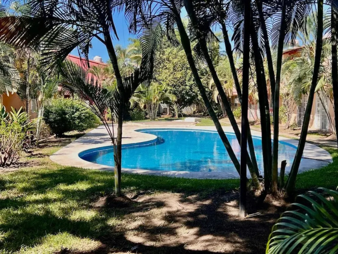 La Casita de Peter Ixtapa