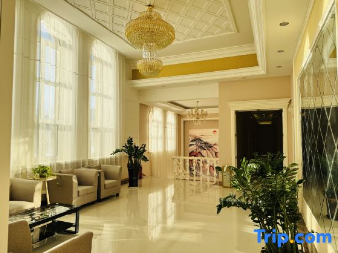 Mohe Yujing Mountain Forest Hotel (Arctic Village)