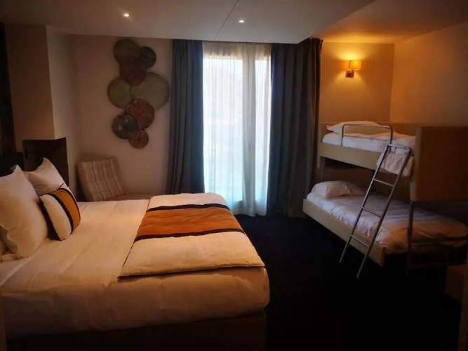 Suite