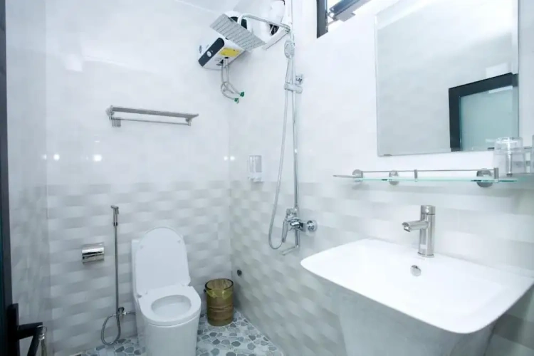 Standard Triple room with balcony